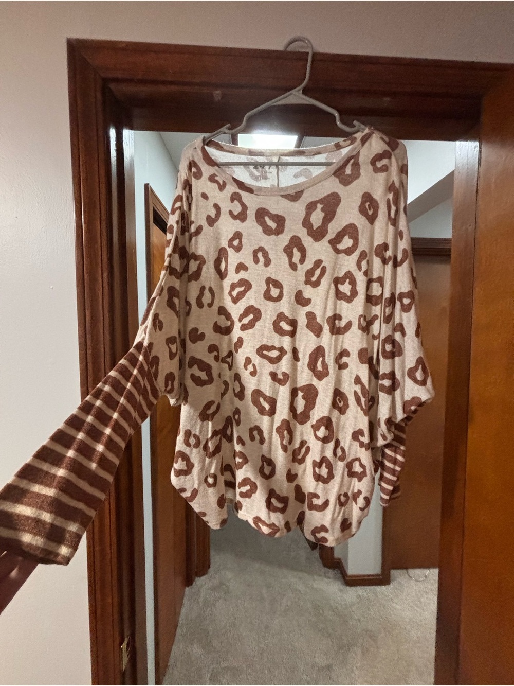 Maurice’s Beige and Brown Leopard Print Dolman Top - Picture 3 of 4